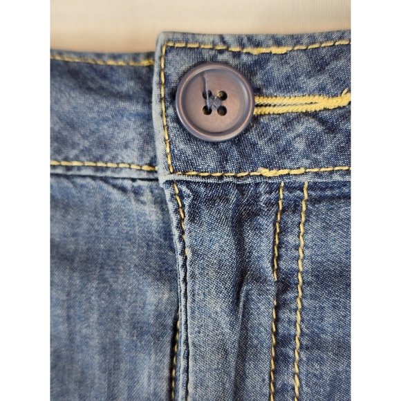 Lauren Conrad Shorts Womens 8 Blue Chambray Flip Pockets Momcore Cuffed Shorts - Picture 8 of 11